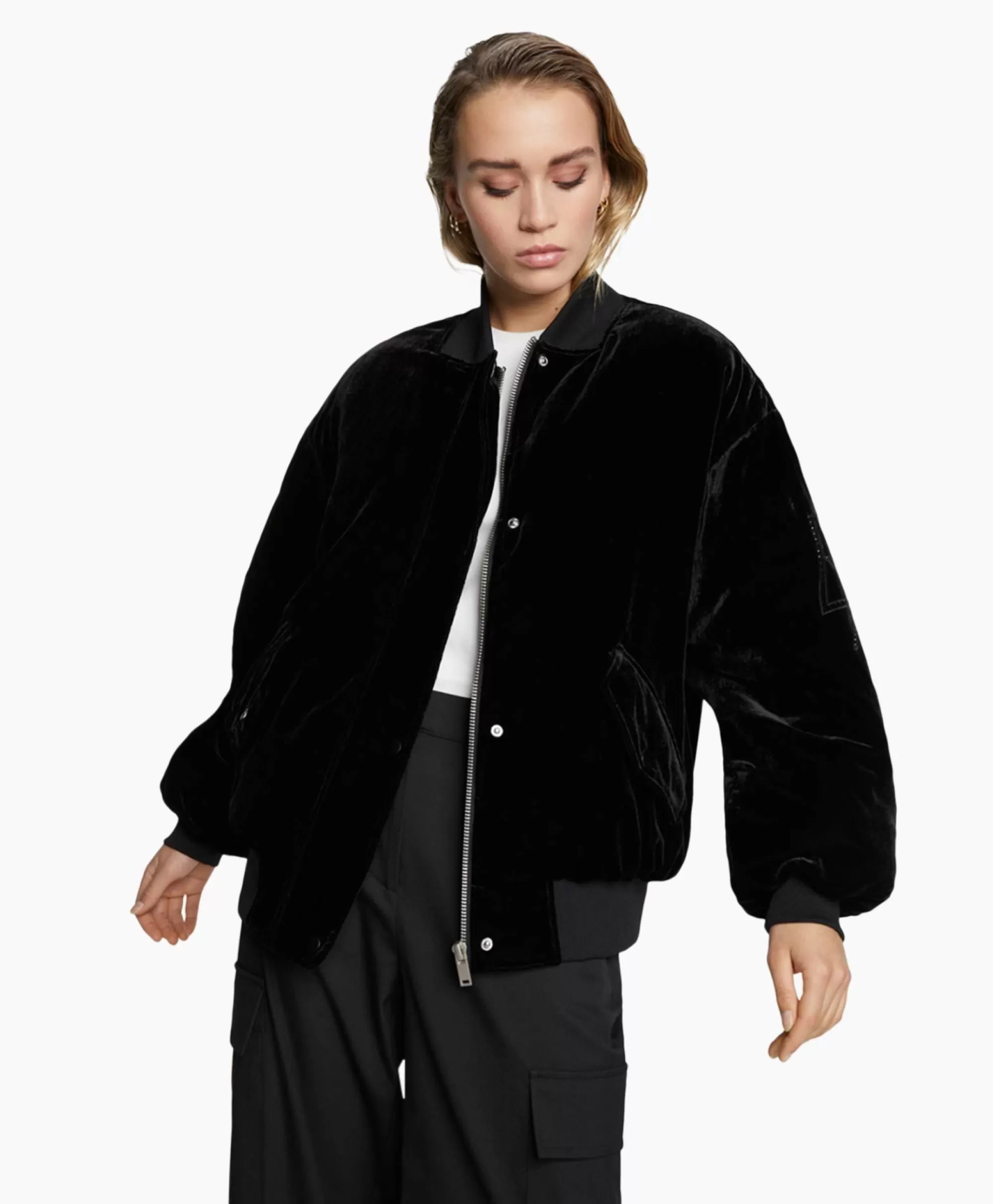 Jassen*Alix The Label Bomberjack Ladies Woven Oversized Velvet Zwart