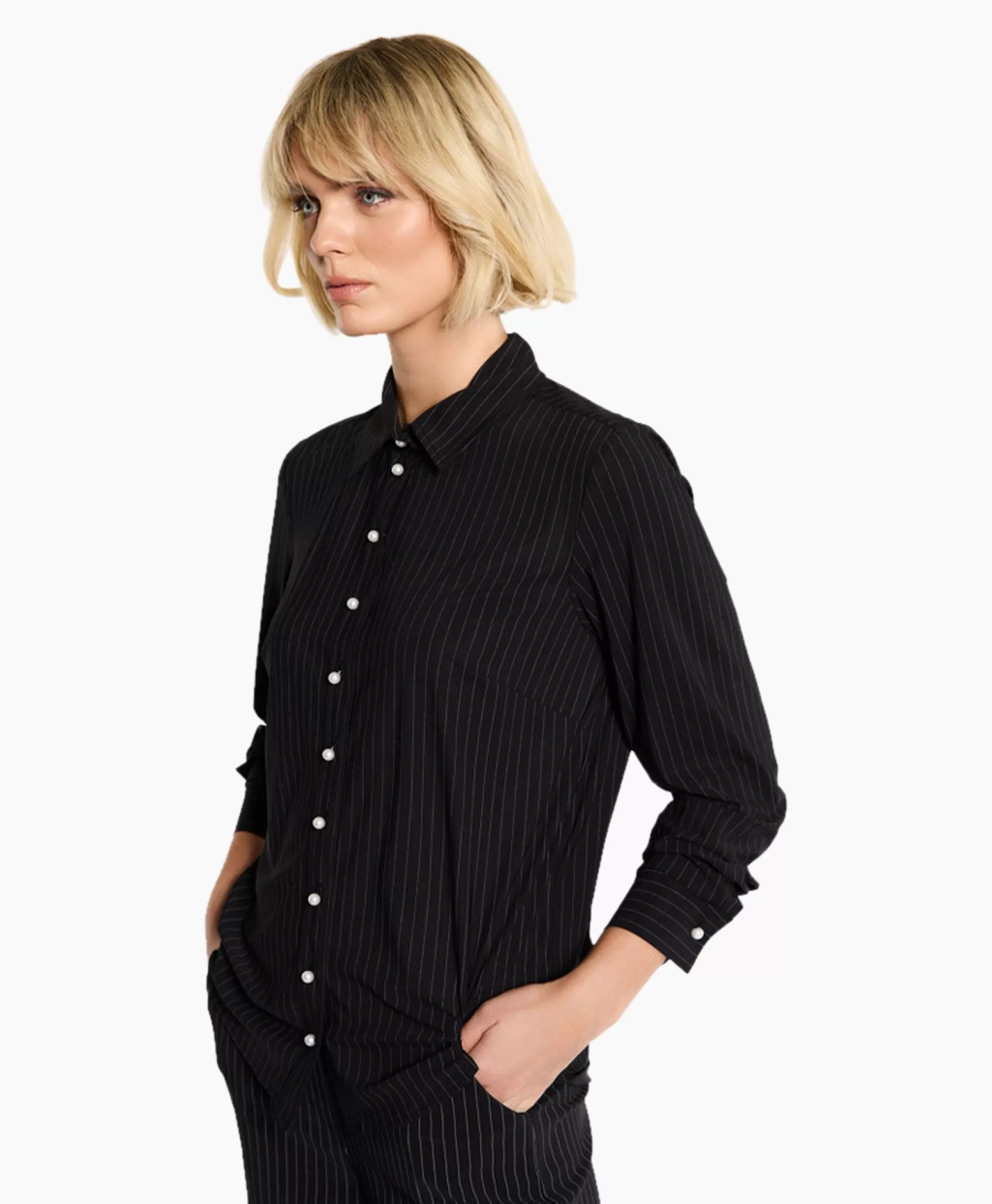 Blouses*Studio Anneloes Blouse Bobby Pearl Pinstripe Zwart Dessin